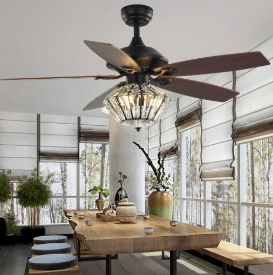 Ceiling Fan Direction Is Key to Keeping Your Home Cool